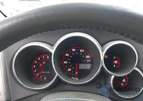 2005 Toyota Matrix Xr z USA, uszkodzony, nr VIN 2T1KR32EX5C417678